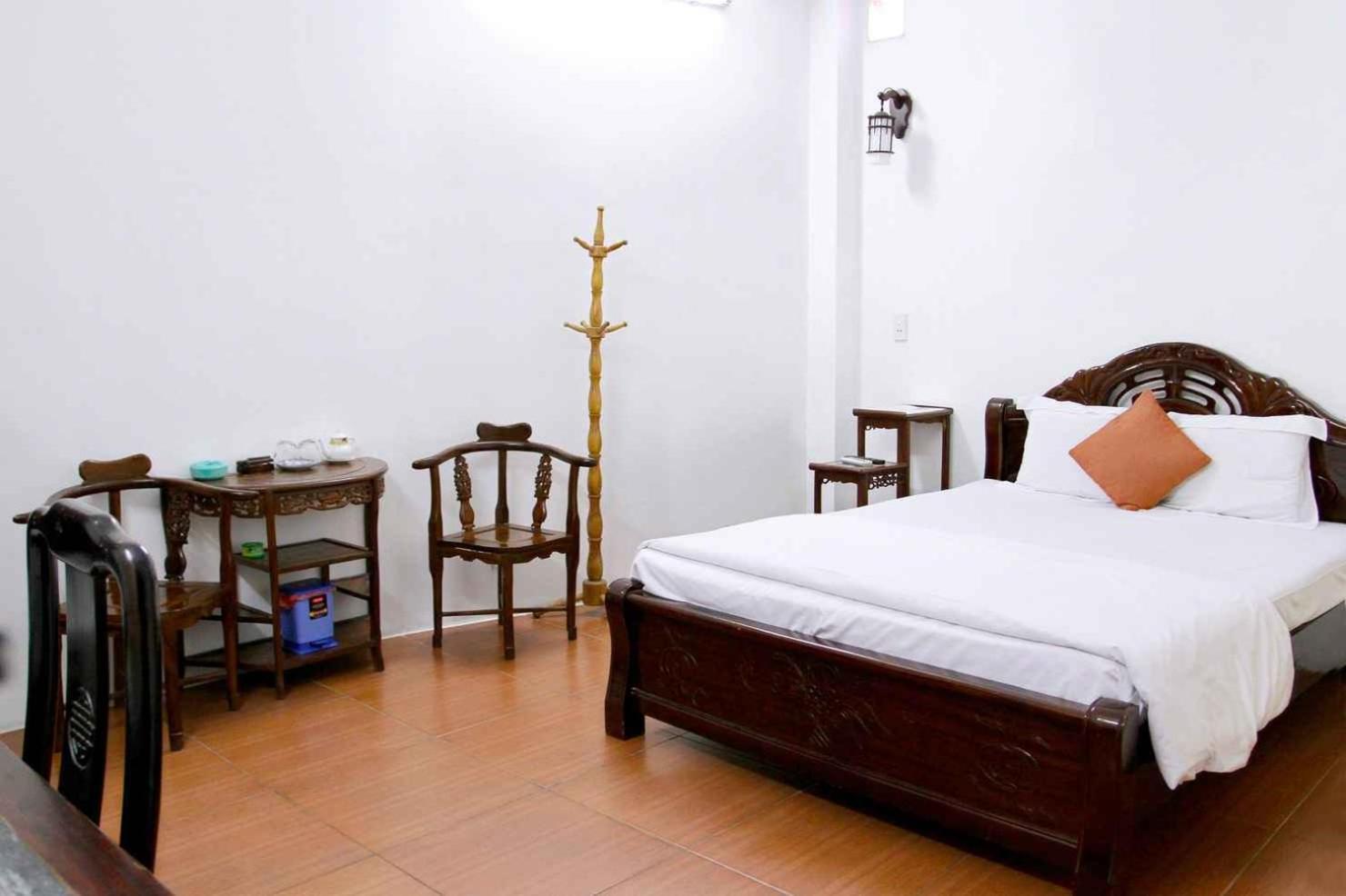 Hoang Cuong Hotel 15 Nguyen Thai Hoc Hanoi Eksteriør billede